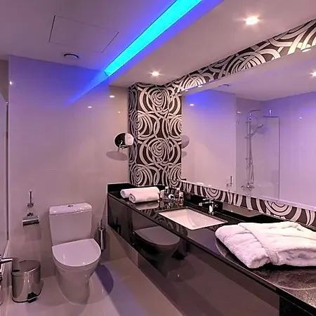 The Josephine Boutique 3* Ларнака