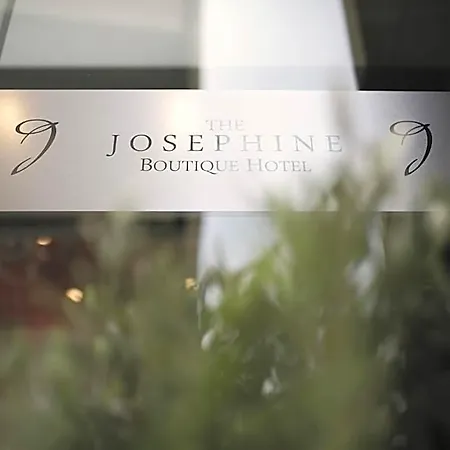Готель The Josephine Boutique Ларнака