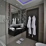 Готель The Josephine Boutique Ларнака