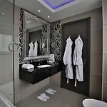 The Josephine Boutique Готель 3*